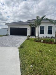 32208 SW 194th Ct, Homestead, FL 33030