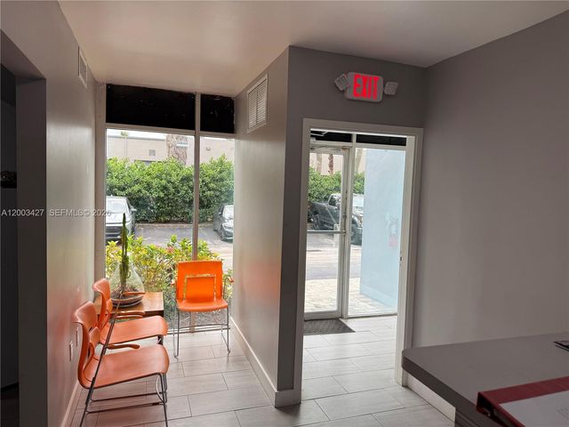 16155 SW 117th Avenue B18, Miami, FL 33177