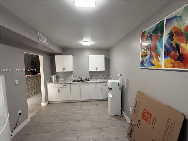 16155 SW 117th Avenue B18, Miami, FL 33177