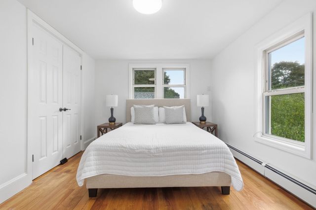 101 Central St, Rockland, MA 02370