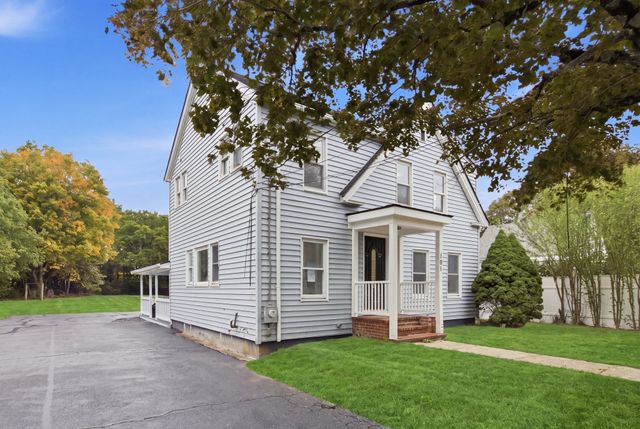 101 Central St, Rockland, MA 02370
