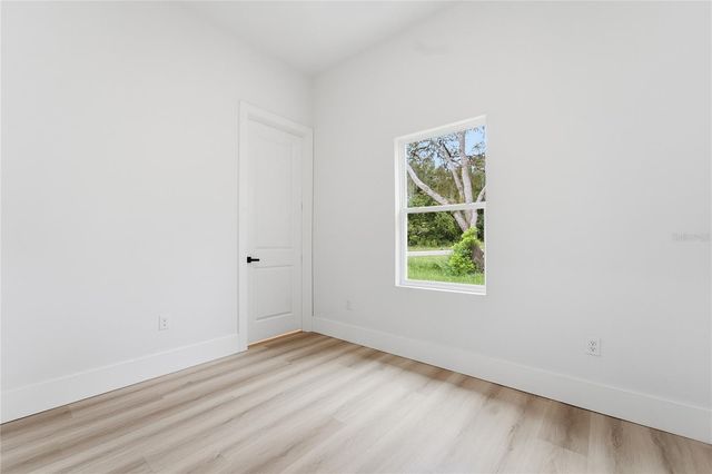 3812 E WALKER STREET, Inverness, FL 34453