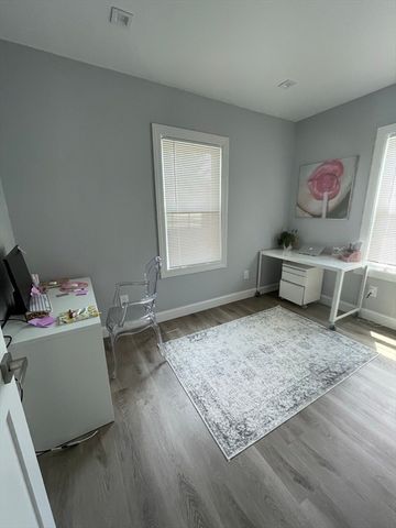 52 Garfield Avenue 2, Medford, MA 02155