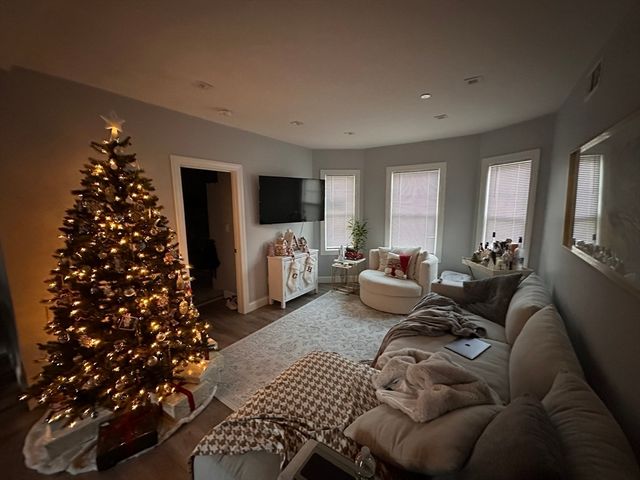 52 Garfield Avenue 2, Medford, MA 02155