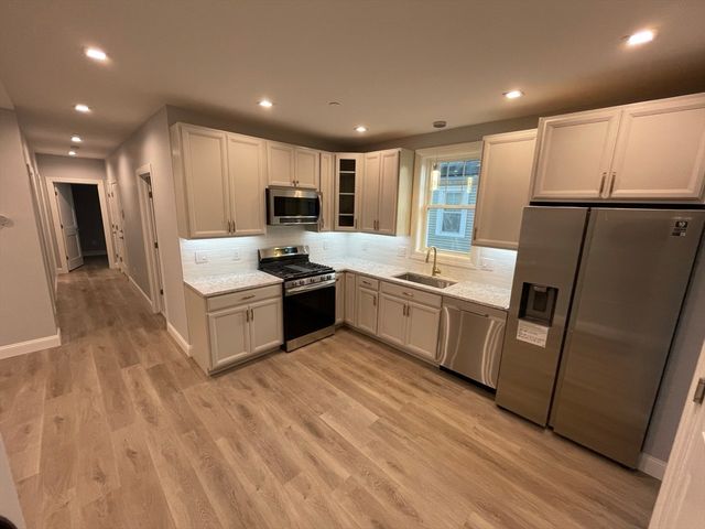 52 Garfield Avenue 2, Medford, MA 02155