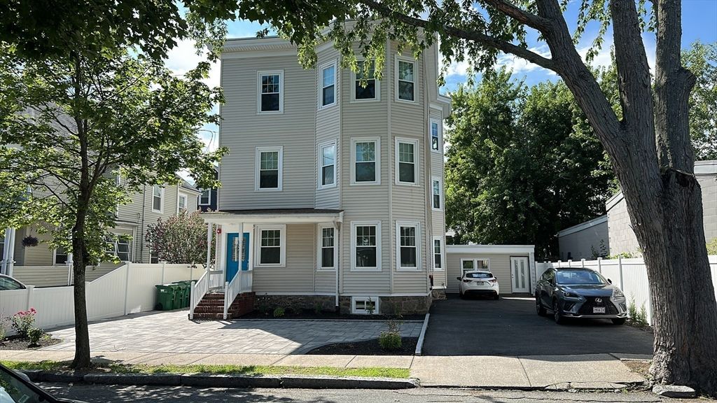 52 Garfield Avenue 2, Medford, MA 02155