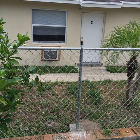 726 21st St 2, West Palm Beach, FL 33407