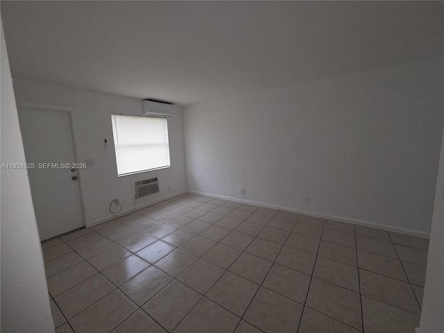 726 21st St 2, West Palm Beach, FL 33407