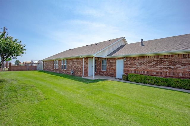 2066 SE 24th Avenue, Norman, OK 73071