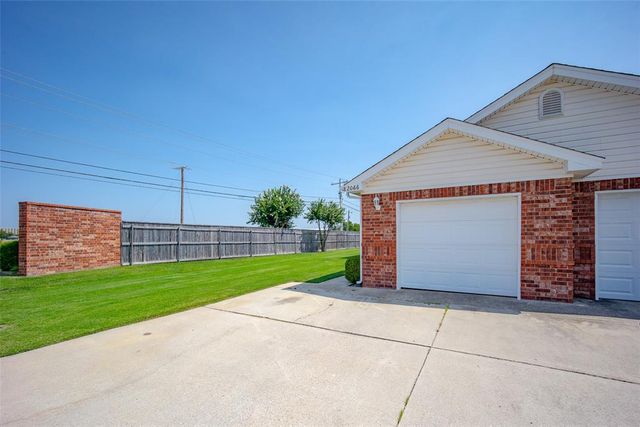 2066 SE 24th Avenue, Norman, OK 73071