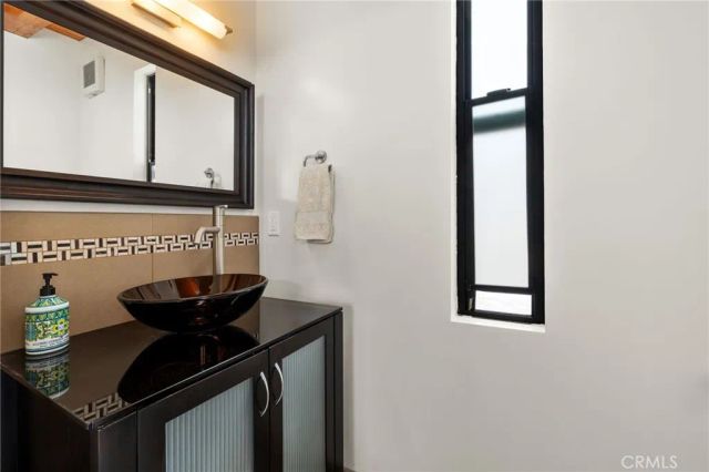 925 Monterey, Hermosa Beach, CA 90254