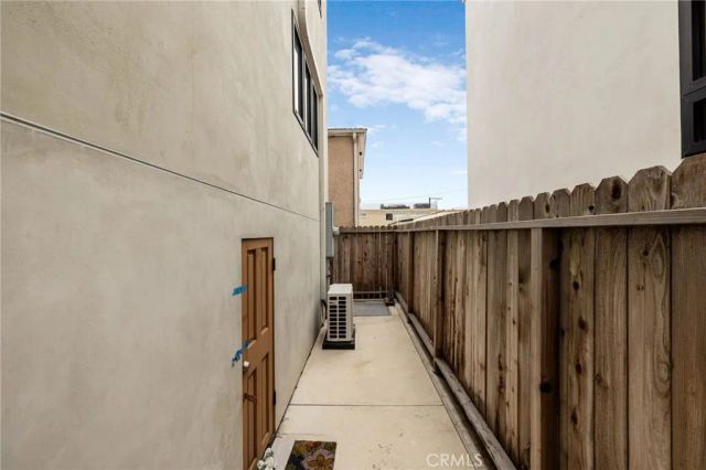925 Monterey, Hermosa Beach, CA 90254