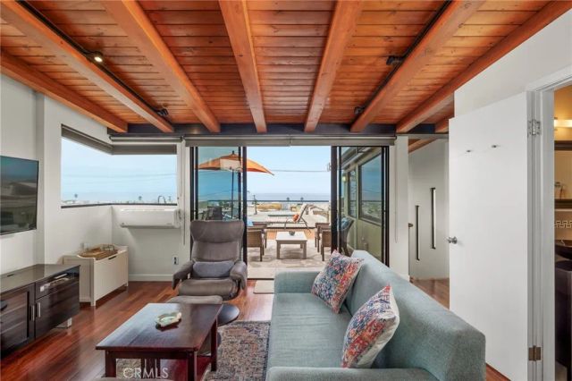 925 Monterey, Hermosa Beach, CA 90254