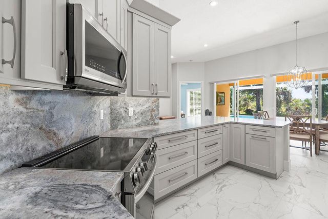 3352 SE Cascadia Way, Hobe Sound, FL 33455