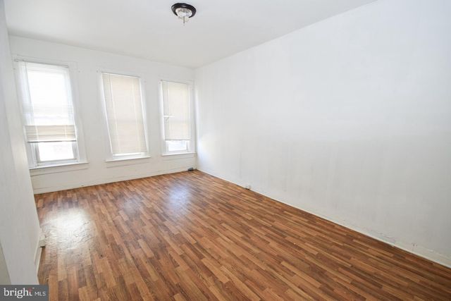 2101 W BALTIMORE ST W, Baltimore, MD 21223