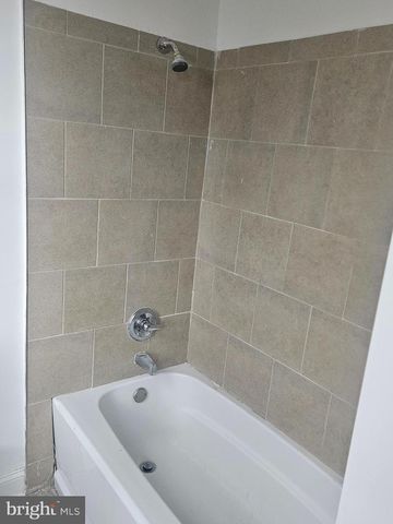 2101 W BALTIMORE ST W, Baltimore, MD 21223