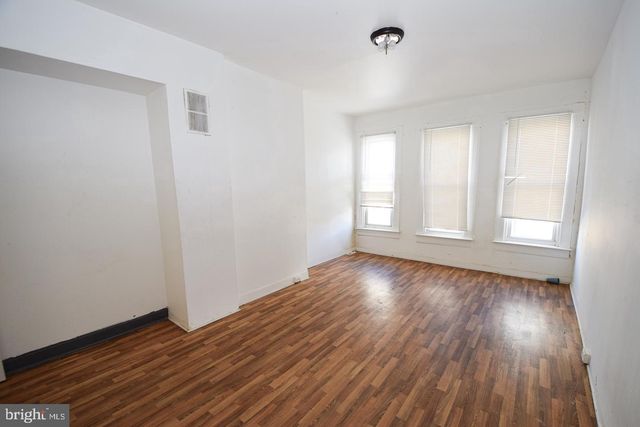 2101 W BALTIMORE ST W, Baltimore, MD 21223