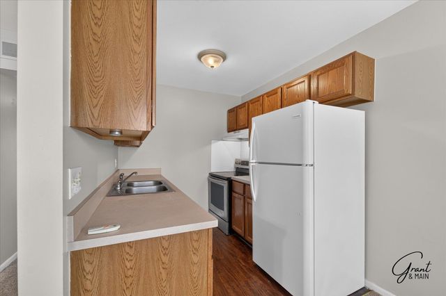 30761 Hidden Pines Lane, Roseville, MI 48066