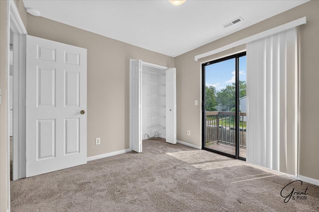 30761 Hidden Pines Lane, Roseville, MI 48066
