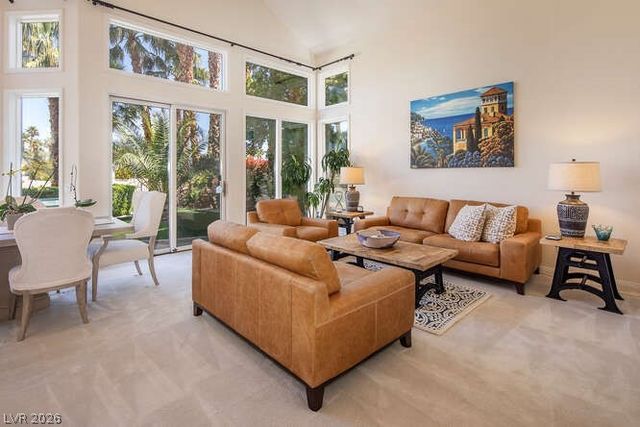 8856 Rainbow Ridge Drive, Las Vegas, NV 89117