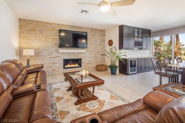 8856 Rainbow Ridge Drive, Las Vegas, NV 89117