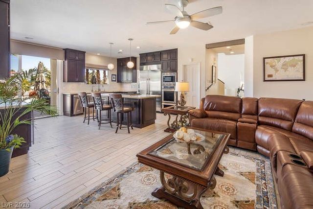 8856 Rainbow Ridge Drive, Las Vegas, NV 89117