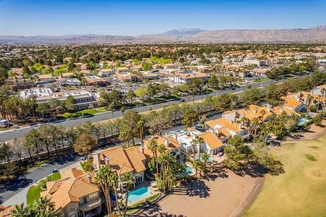 8856 Rainbow Ridge Drive, Las Vegas, NV 89117