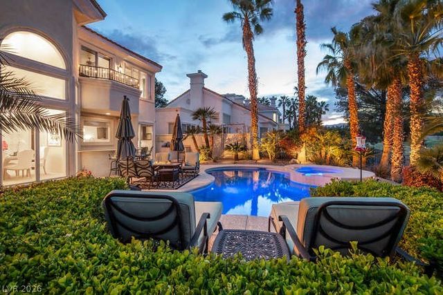 8856 Rainbow Ridge Drive, Las Vegas, NV 89117