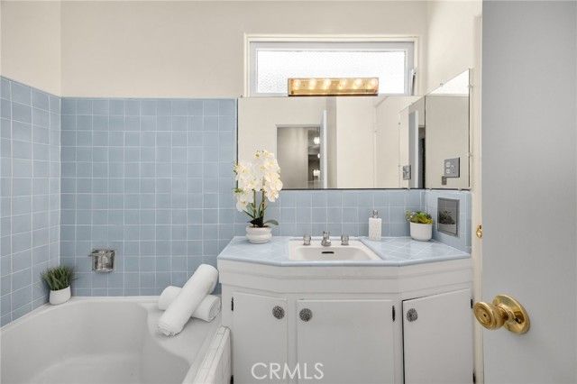 5433 Mesagrove, Whittier, CA 90601