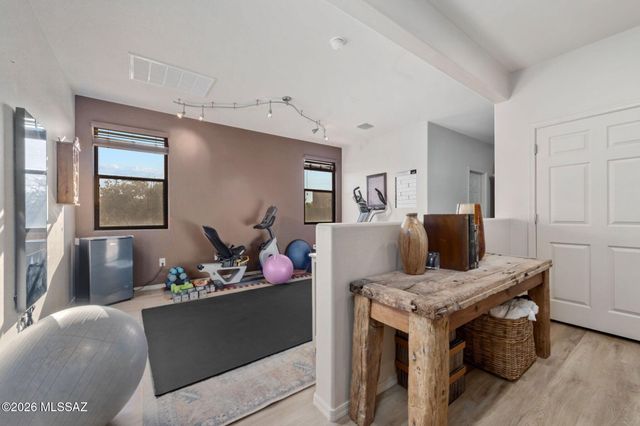 474 E Croydon Park Road, Tucson, AZ 85704