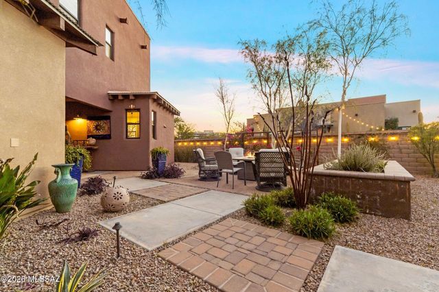 474 E Croydon Park Road, Tucson, AZ 85704