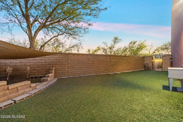 474 E Croydon Park Road, Tucson, AZ 85704
