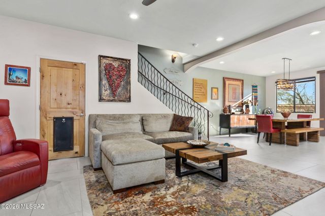 474 E Croydon Park Road, Tucson, AZ 85704