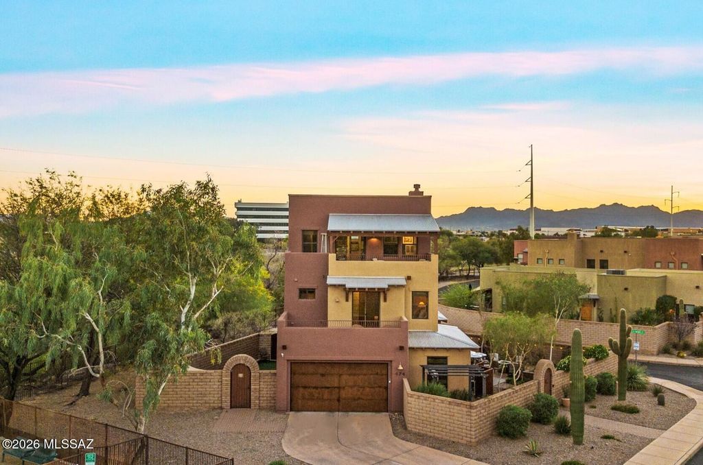 474 E Croydon Park Road, Tucson, AZ 85704