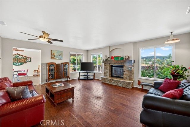 39775 Calle Bellagio, Temecula, CA 92592