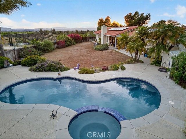 39775 Calle Bellagio, Temecula, CA 92592