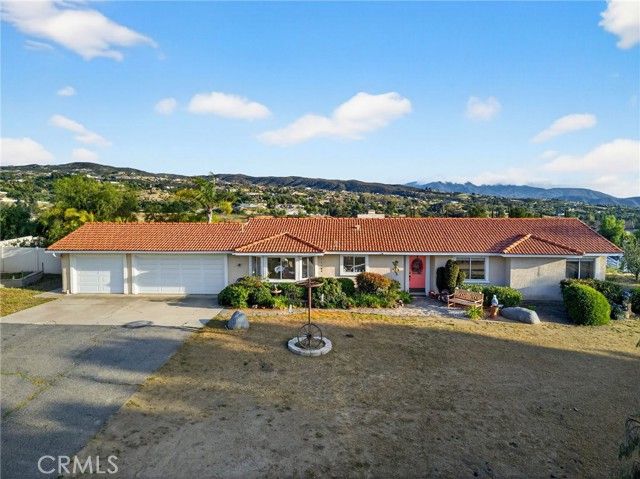 39775 Calle Bellagio, Temecula, CA 92592