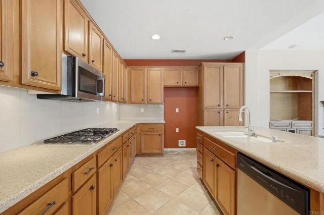 2185 Corte San Simeon, Chula Vista, CA 91914