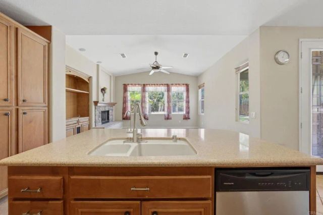 2185 Corte San Simeon, Chula Vista, CA 91914