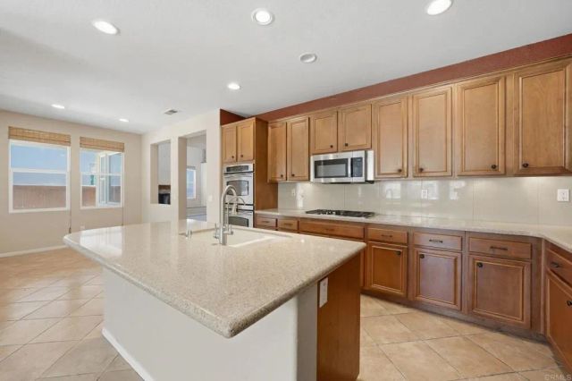 2185 Corte San Simeon, Chula Vista, CA 91914
