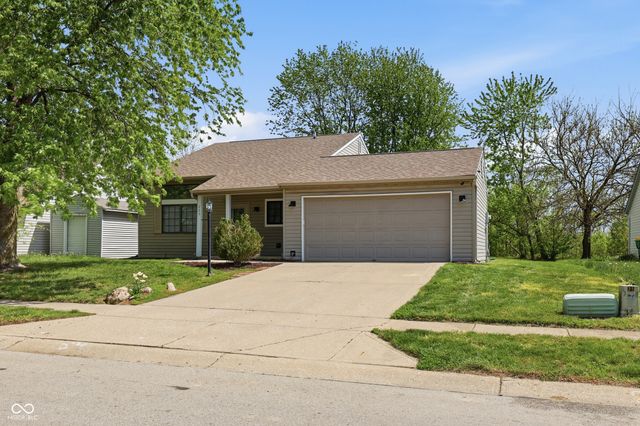 235 Meadow Glen Drive, Avon, IN 46123