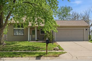 235 Meadow Glen Drive, Avon, IN 46123