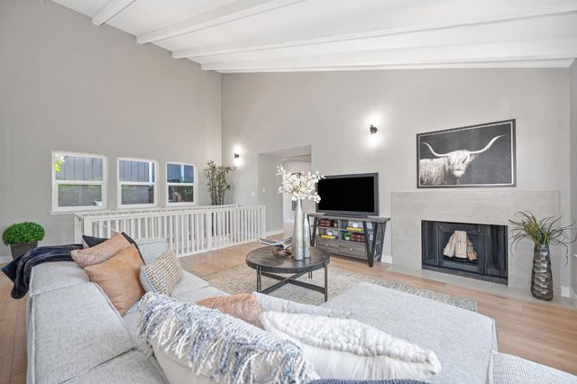 12730 Shockley Ct, Auburn, CA 95603