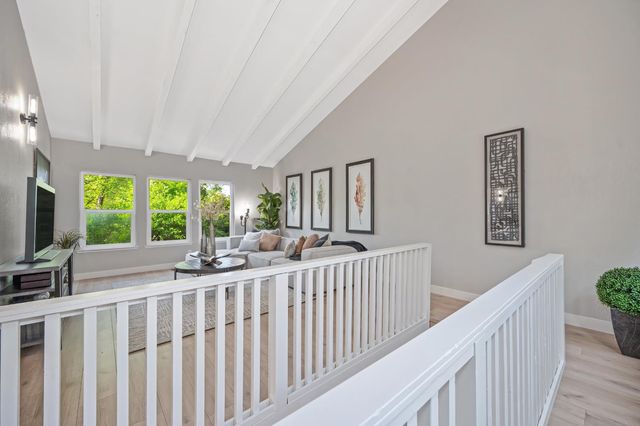 12730 Shockley Ct, Auburn, CA 95603