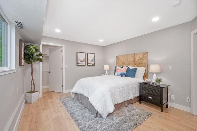 12730 Shockley Ct, Auburn, CA 95603