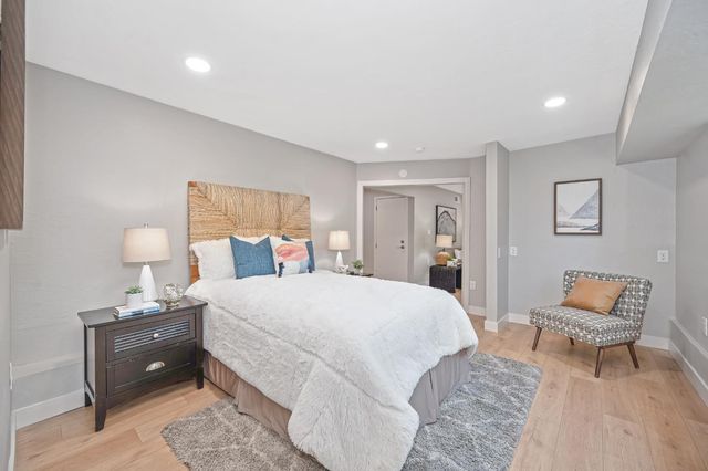 12730 Shockley Ct, Auburn, CA 95603