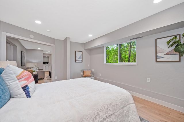 12730 Shockley Ct, Auburn, CA 95603