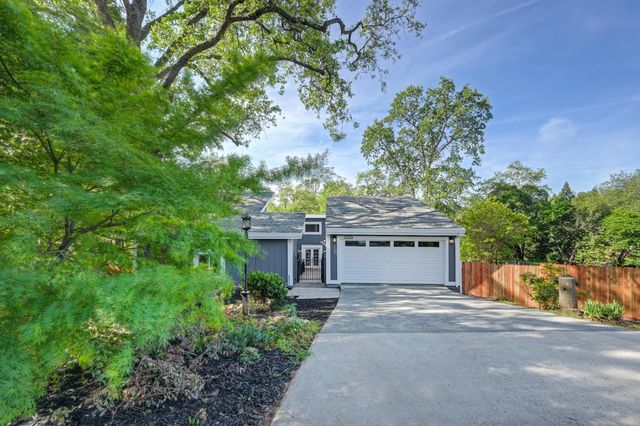 12730 Shockley Ct, Auburn, CA 95603