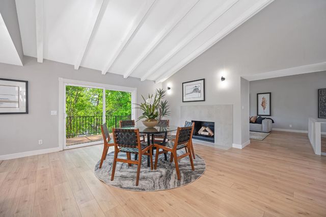 12730 Shockley Ct, Auburn, CA 95603