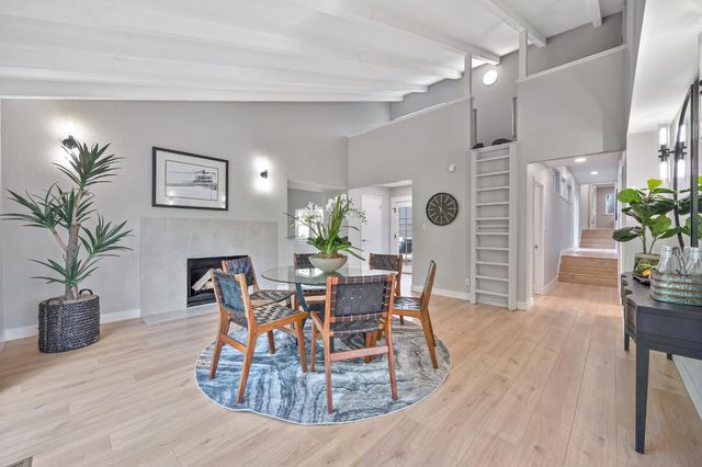 12730 Shockley Ct, Auburn, CA 95603